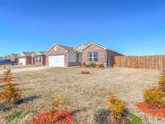 2nd image of 7543 E 159th Pl S