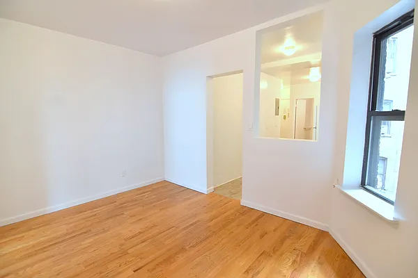 Rented by Manhattan Spaces | media 27