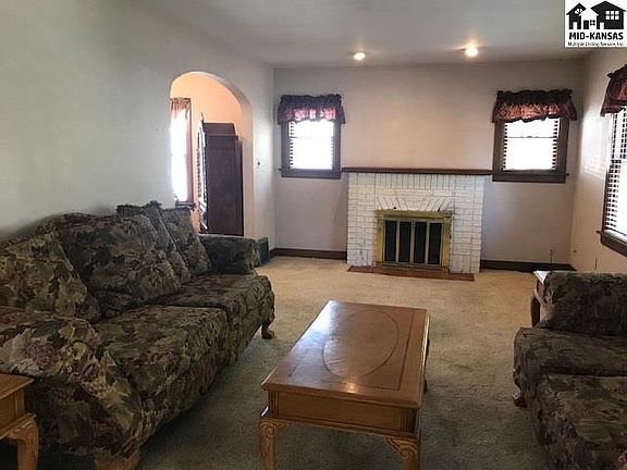 2nd image of 21 W 20th Ave