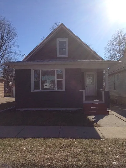 463 Franklin Blvd photo 1