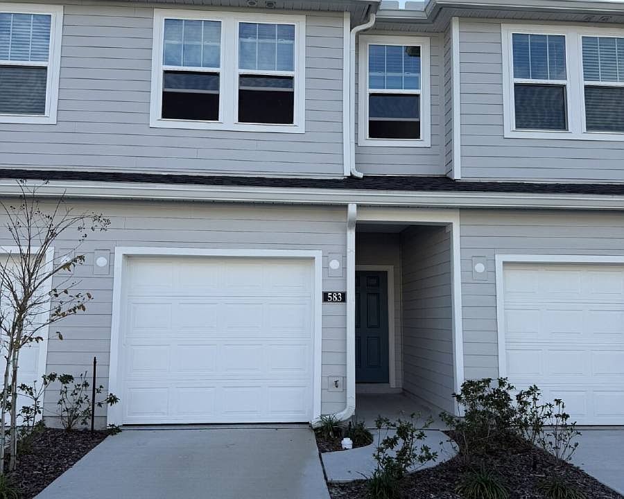 1st image of 583 Holly Lakes Dr