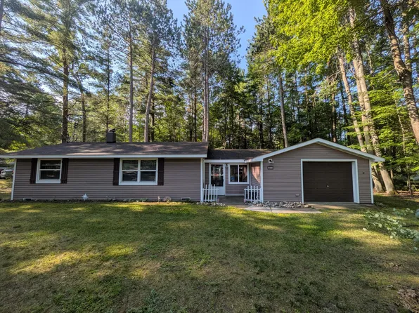 4019 E Higgins Lake Dr, Roscommon, MI 48653