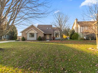 758 Highland Dr, Saint Clair, MI