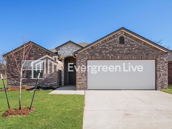 2nd image of 3904 Olivia St