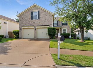 2216 Falcon Creek Dr, Franklin, TN 37067