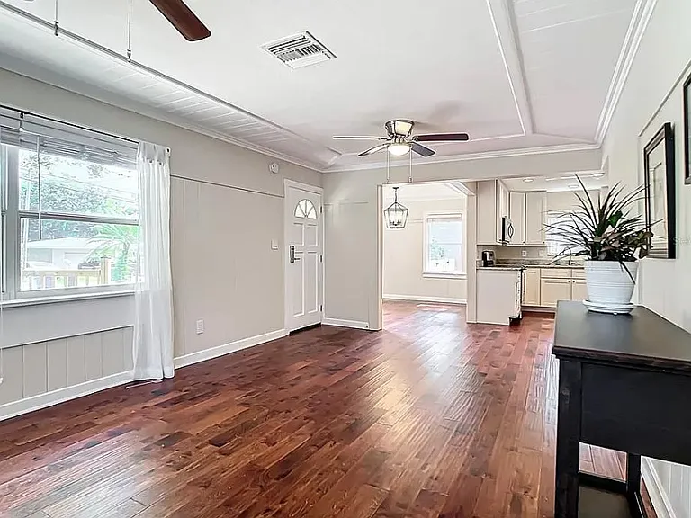 3109 Johns Pkwy — Photo 21