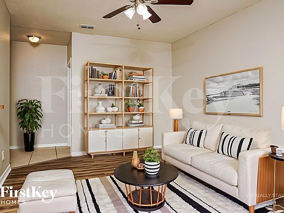 3rd image of 3291 Moravia Ave