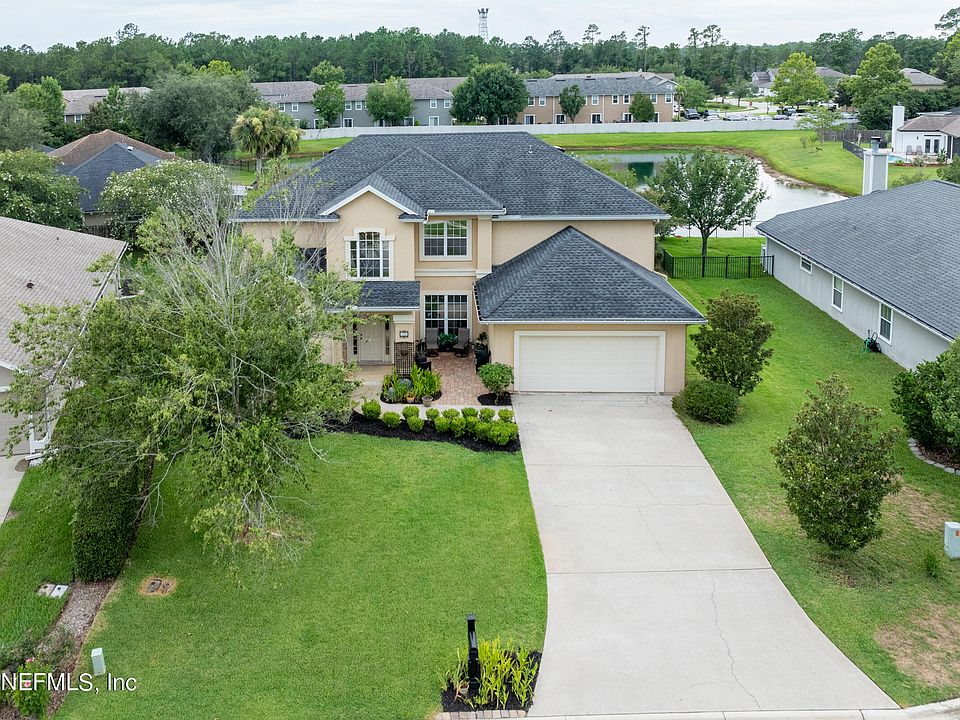 1st image of 135 PRINCE PHILLIP Drive
