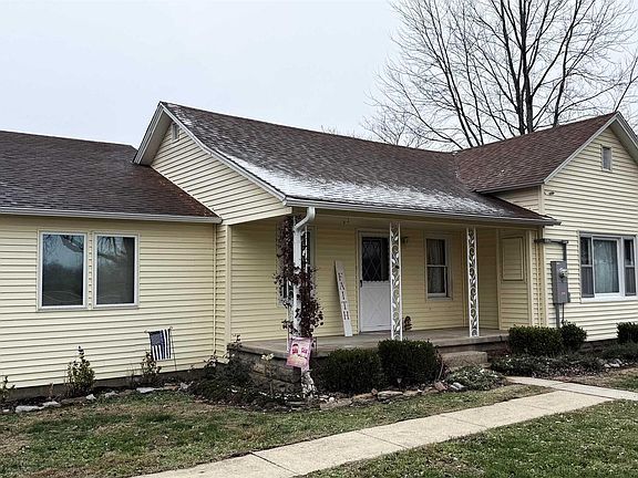 3rd image of 905 W Blair St