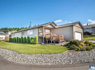 50 Onyx Ln, Sequim, WA 98382