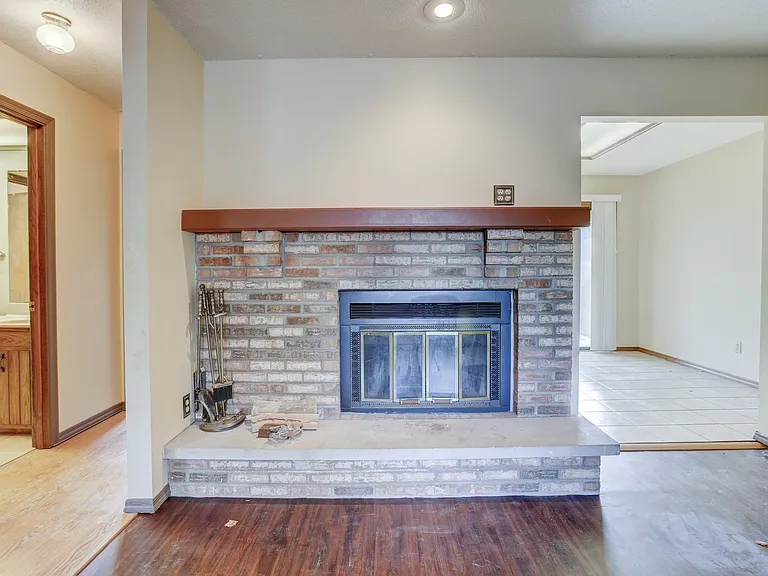 1804-5 Oliver Dr — Photo 5