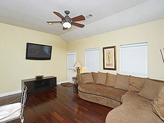 4th image of 1939 Doliver Cir