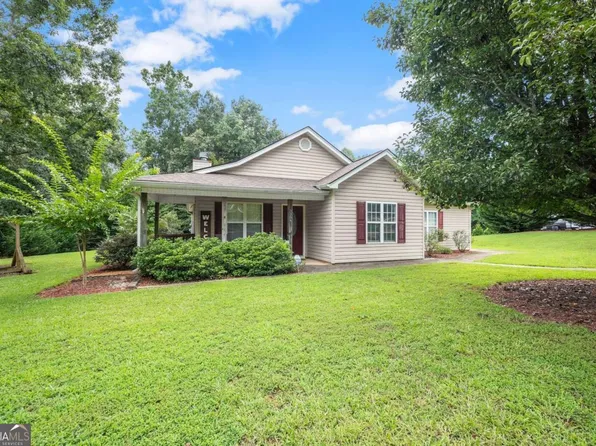 5364 Morgan Manor Dr, Lula, GA 30554