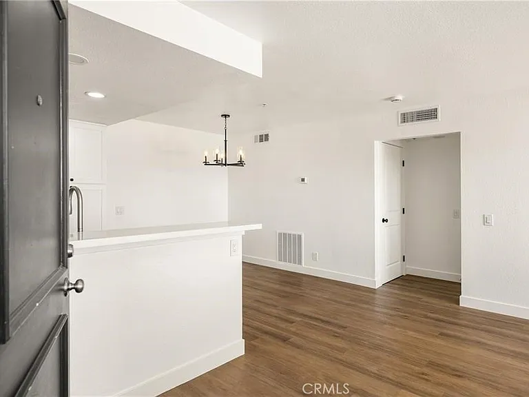 236 S Grisly Canyon Dr #M — Photo 5