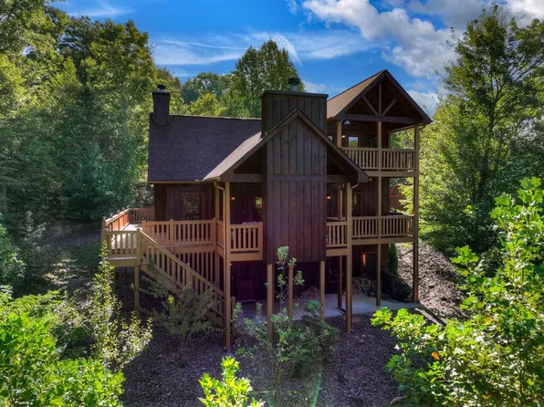 12 N Dream Catcher Mtn, Blue Ridge, GA 30513