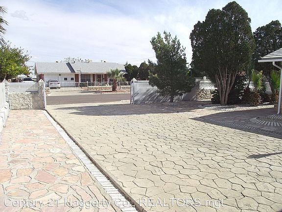3rd image of 10009 Galveston Dr