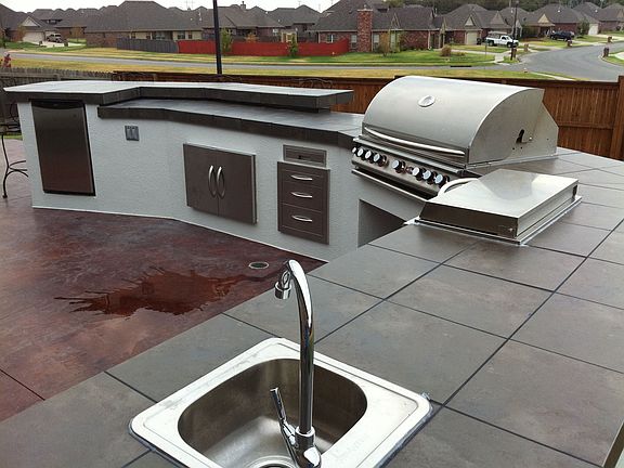 View 2 of the Outdoor Kitchen
