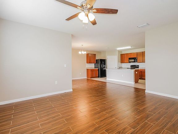 4th image of 3402 San Moise Pl