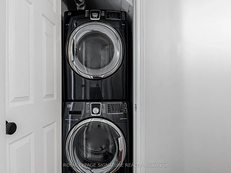 100 Redpath Ave #23 — Photo 26