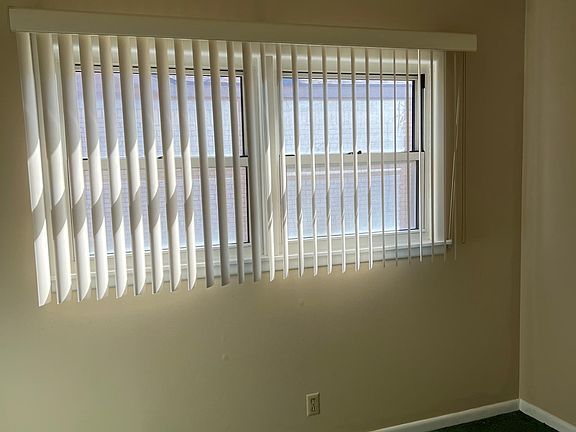 3rd image of 2731 Mohawk Dr
