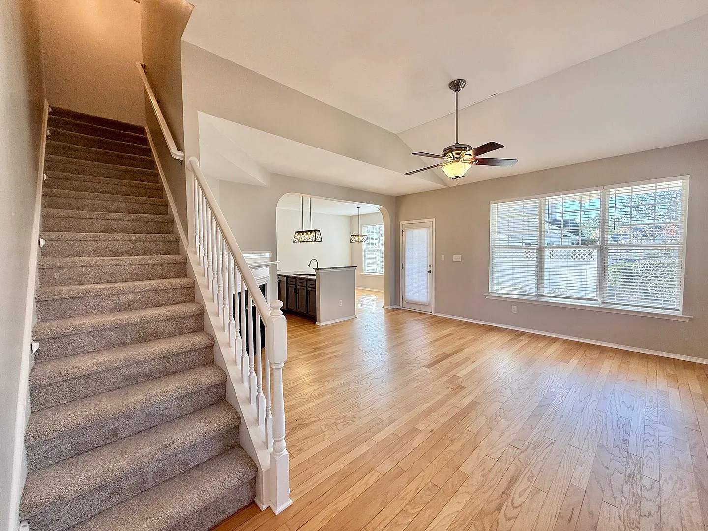 Stunning 2BD, 2.5BA Morrisville Home in a Prime Location Near Interstates, RDU Airport, and RTP — Photo 4