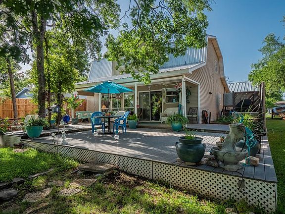 4th image of 3311 Robinson Creek Dr