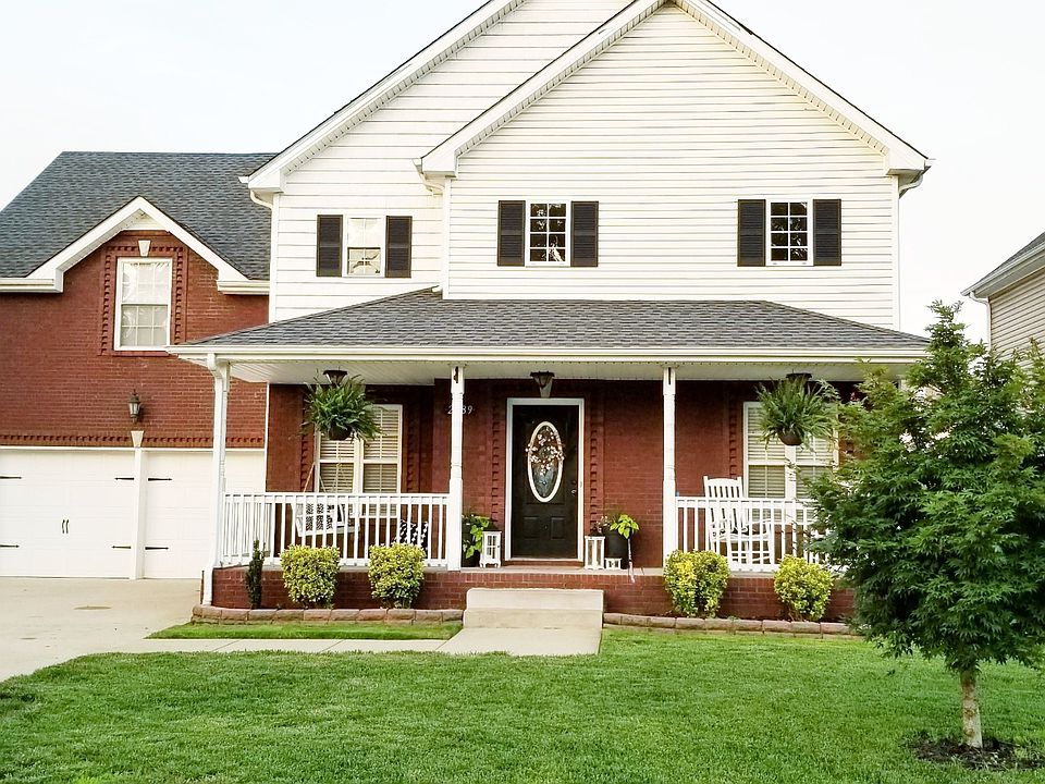 1st image of 2989 Brewster Dr