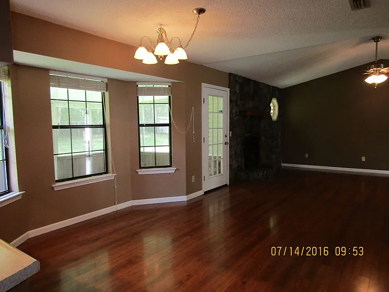 104 Caldwell Ct #1 — Photo 3