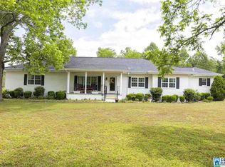 915 Pinewood Ave, Bessemer, AL 35023