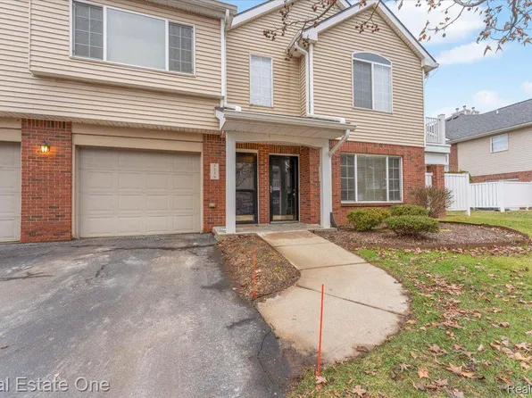 3261 Whitaker Dr #146, Melvindale, MI 48122