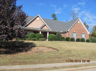 1101 Roberta Dr, Bishop, GA 30621