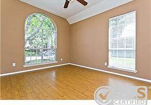 Extra Large Office/Study