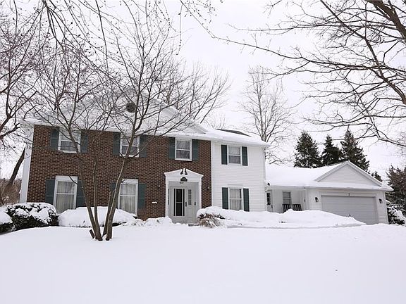 2nd image of 7 Brookshire Ln