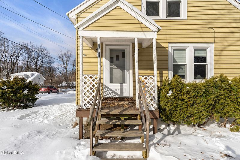 4th image of 197 Fillmore Avenue