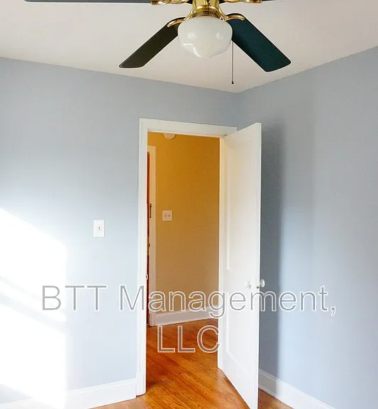 8400 Greenwood Ave #4 — Photo 65