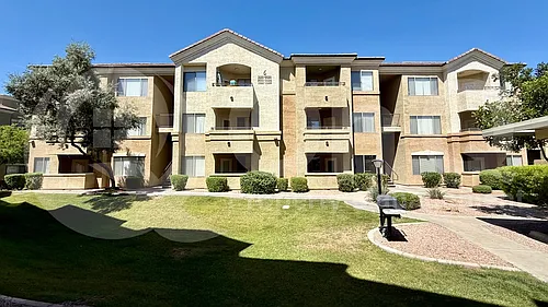 18416 N Cave Creek Rd Photo 1