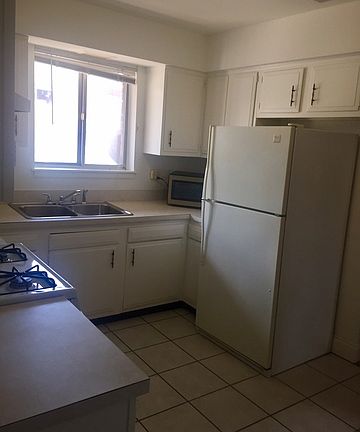 4th image of 3746 N Central Ave APT 1C