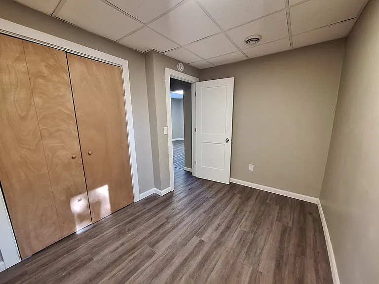 1701 Baxter Ave — Photo 16