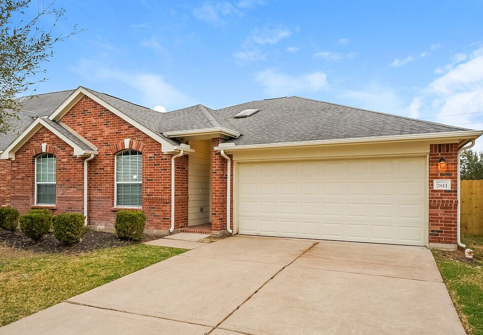 1st image of 7811 Iris Glen Ln
