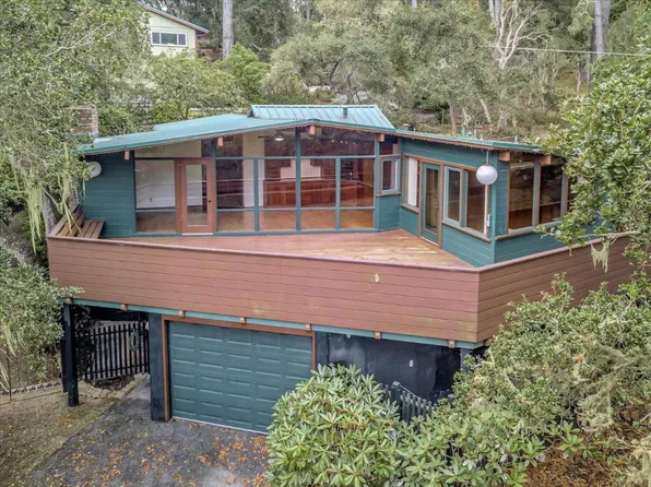 3 Crescent Cir, Monterey, CA 93940