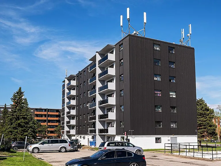 1475 Bloor St — Photo 12
