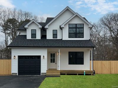 43 Shirley Lane, Medford, NY, 11763