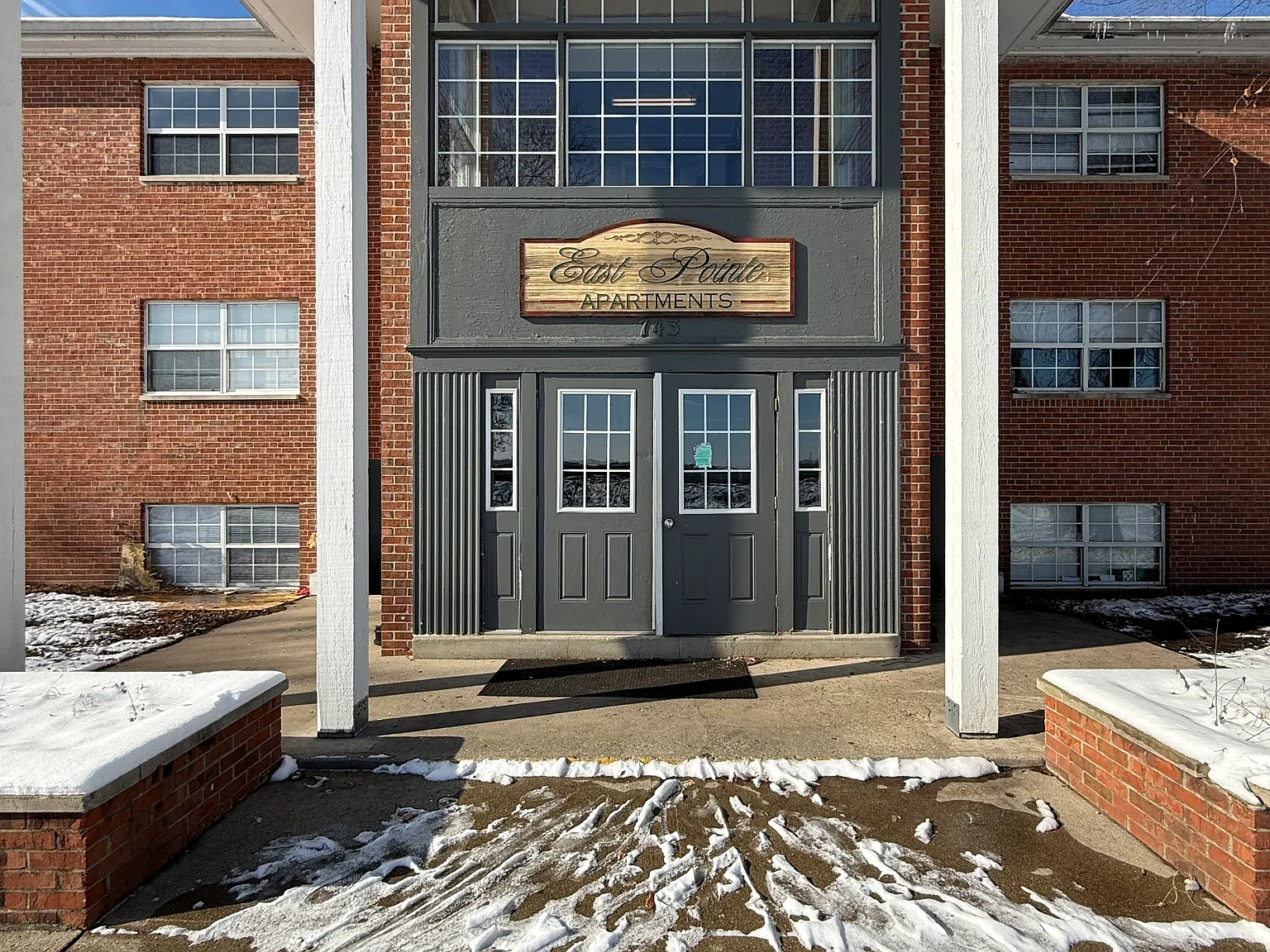 East Pointe Apartments — Photo 2