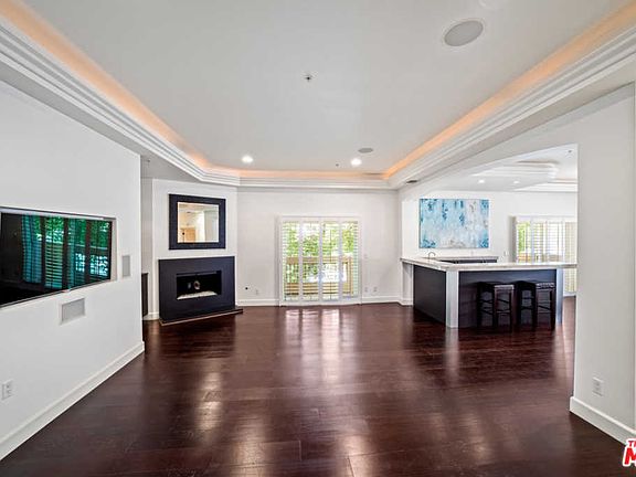 4th image of 14249 Dickens St APT 107