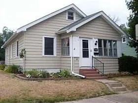 2524 29 1/2 St photo 1