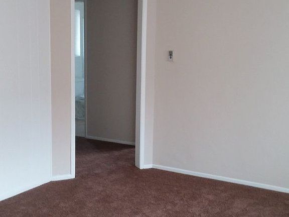 4th image of 4250 N Lakewood Blvd APT 9