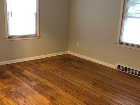 2nd image of 1209 E Woodward Heights Blvd