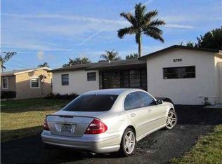 5730 SW 55th St, Davie, FL 33314