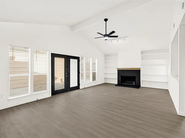 4202 Boone Rd, Houston, TX 77072