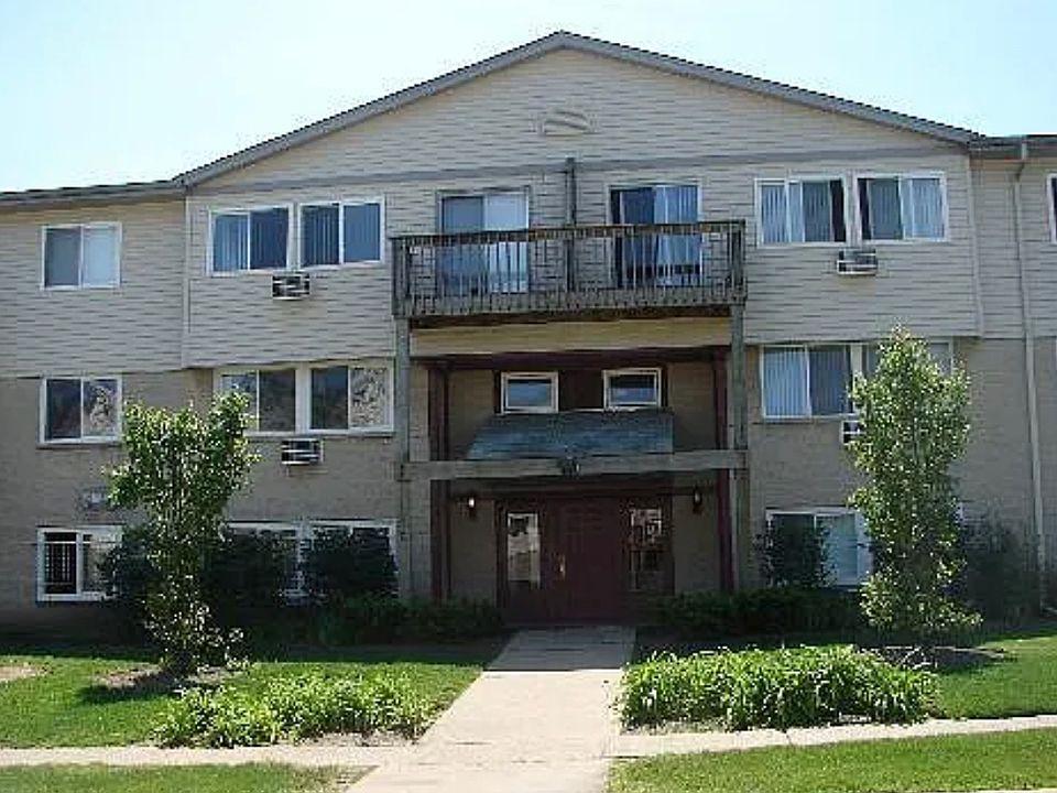 1st image of 655 Deepwoods Dr APT 3A